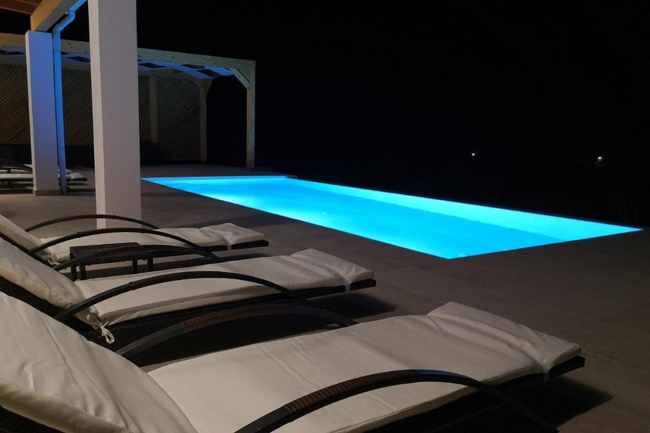 Afión Sunset Sea View Villa 8 מראה חיצוני תמונה
